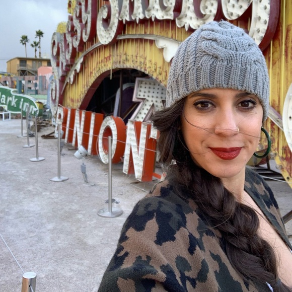 Meet your Posher, Kristy - Picture 2 of 2